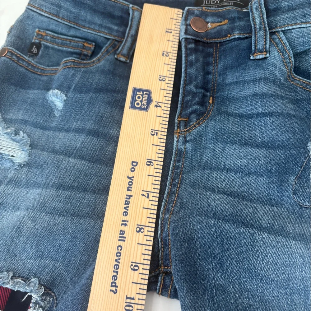 Judy Blue JB8268DK Buffalo Plaid Patch Skinny Jeans Size 9 39